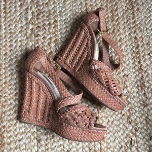 Prada 40 Madras Brown Tan Woven Platform Wedge Heel Sandals Shoes